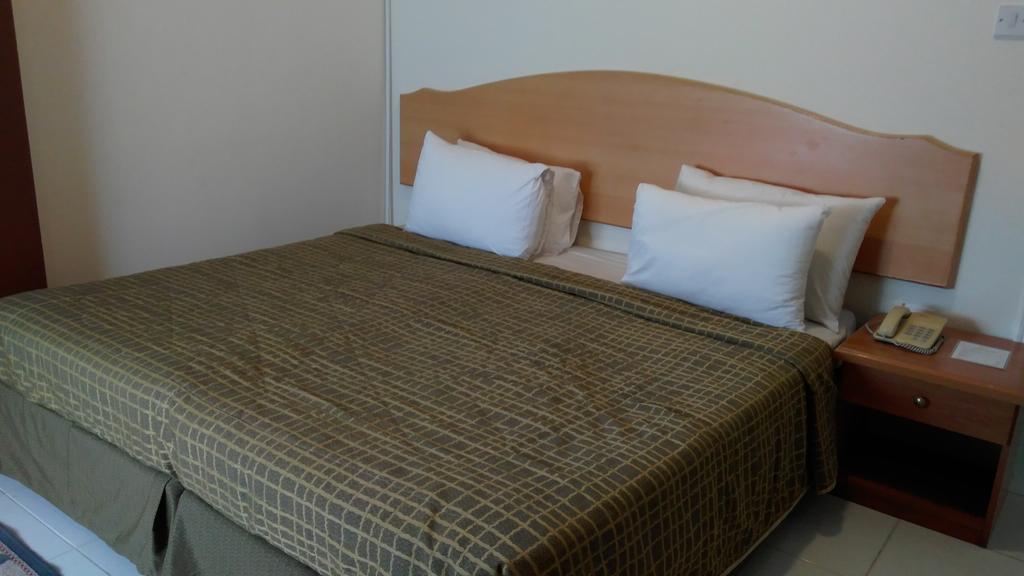 Royal Crown Suites Σάρτζα Εξωτερικό φωτογραφία