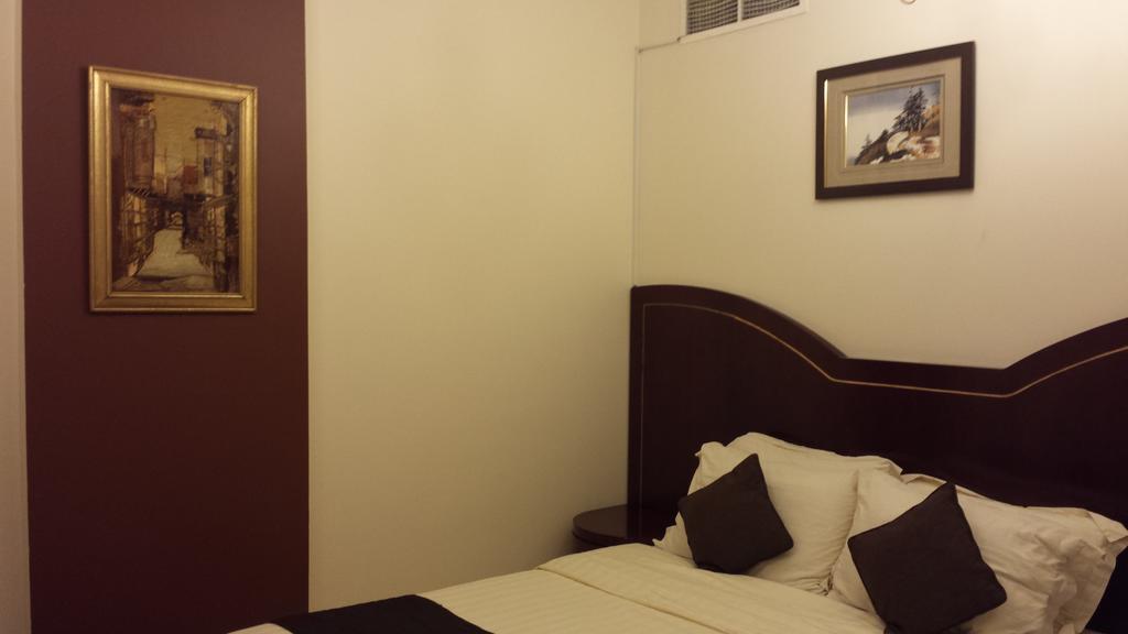 Royal Crown Suites Σάρτζα Εξωτερικό φωτογραφία